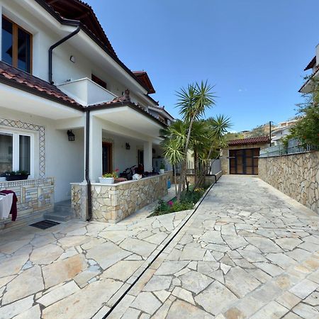 Villa Ida Apartments Vlore Bagian luar foto